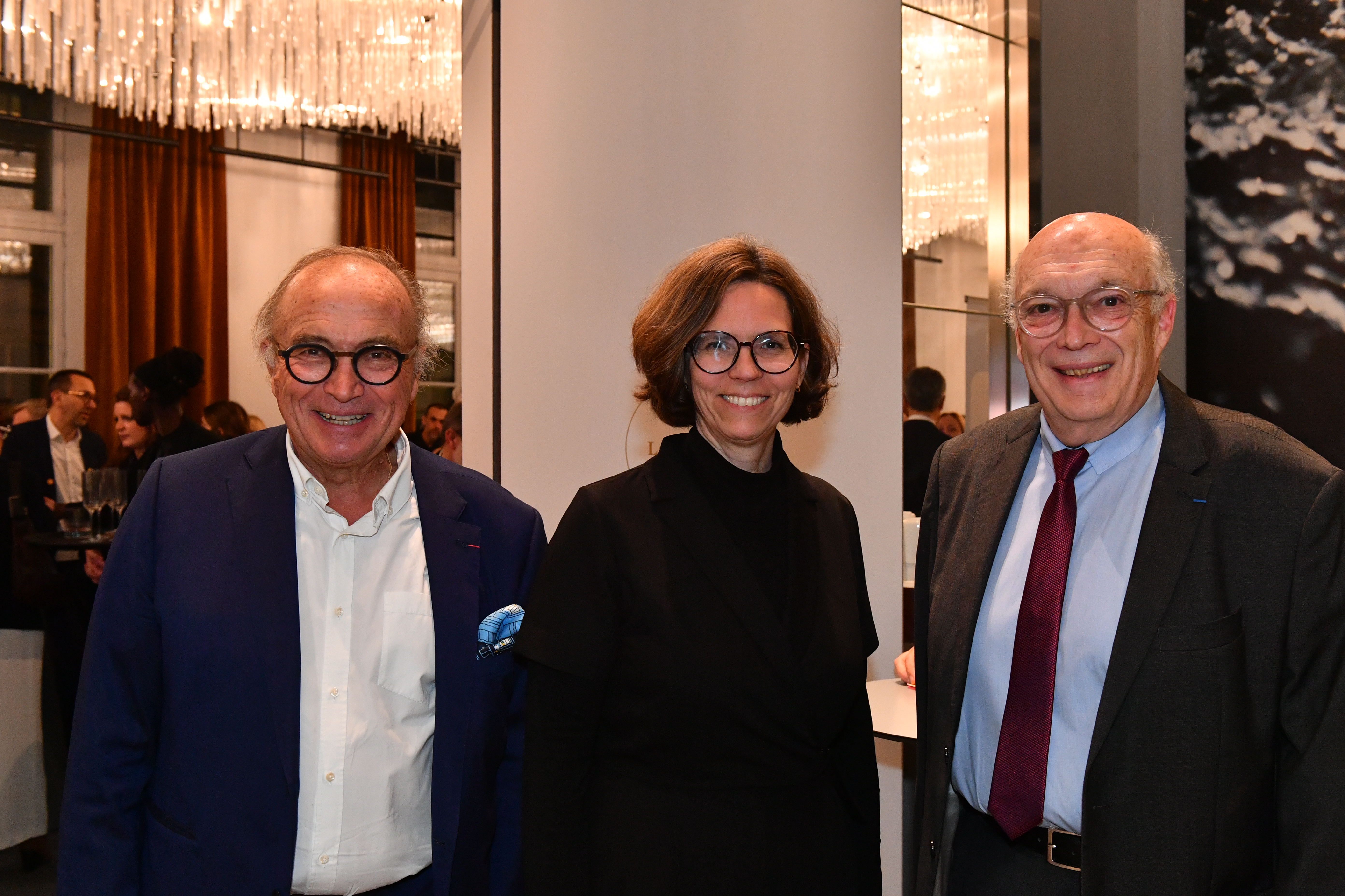 Camille Galliard-Minier, Ministre d&eacute;l&eacute;gu&eacute;e charg&eacute;e de l'Autonomie et des Personnes handicap&eacute;es, entour&eacute;e de Jean-Pierre Letartre et Christian Sanchez, co-pr&eacute;sidents du Manifeste Inclusion, &agrave; la Soir&eacute;e des Dirigeants Engag&eacute;s 2026.